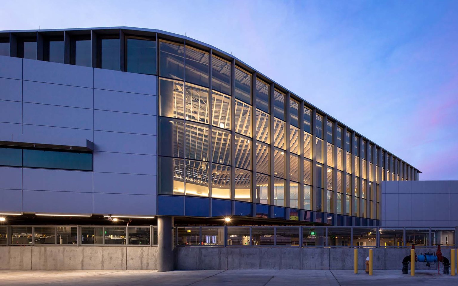 Sky Harbor International Airport Terminal 4 SmithGroup